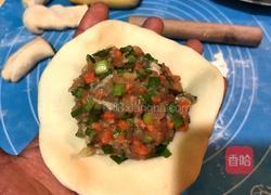 鲜肉蔬菜馅饼的做法图解4