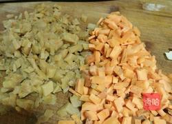 五彩菜脯煎蛋的做法图解2