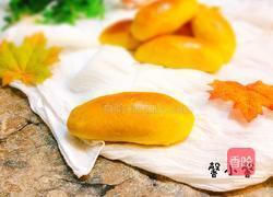 胡萝卜小餐包的做法图解1