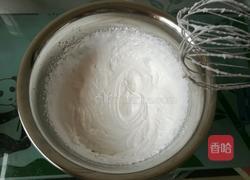 酸奶慕斯蛋糕的做法图解6