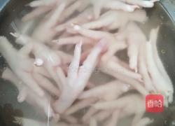 酸辣泡凤爪的做法图解1