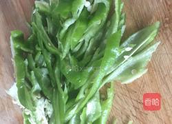 青椒炒鸭肝的做法图解2