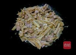 五花肉炒竹笋的做法图解6