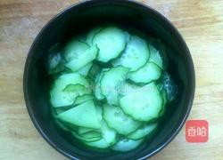 凉拌麻汁黄瓜的做法图解3