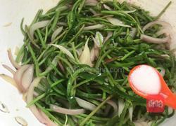 洋葱青椒炒苋菜梗的做法图解9