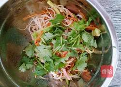 凉拌绿豆芽的做法图解11