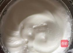 松软纸杯蛋糕（初试）的做法图解3