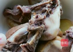 冬瓜乳鸽汤的做法图解4