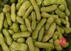 水煮五香毛豆的做法图解2