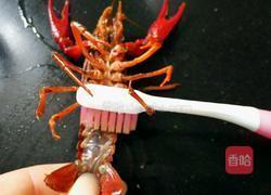 蒜泥龙虾的做法图解2