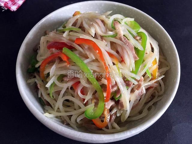 炒熟的土豆丝。