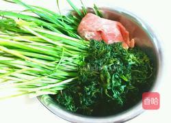 荠菜韭菜猪肉馅的做法图解1
