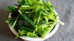 菠菜拌粉丝的做法图解2