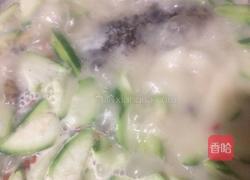 丝瓜枸杞鲫鱼汤的做法图解6