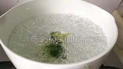 炒西兰花的做法图解4