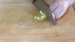 莴笋炒鸡蛋的做法图解5