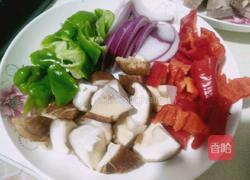 咖哩牛腩的做法图解3