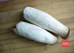蚝油鸡腿菇的做法图解1