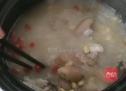 黄豆猪脚汤的做法图解5