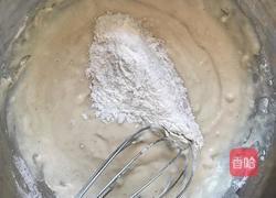 葡萄干蛋糕卷的做法图解7