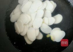 海鲜年糕汤的做法图解3