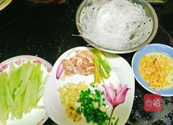 虾米节瓜粉丝煲的做法图解1