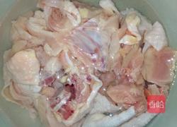 香煎盐焗鸡块的做法图解1