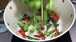 尖椒豆豉炒苦瓜的做法图解12