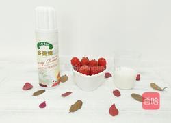 芒果绿茶奶盖和草莓牛奶奶盖的做法图解4