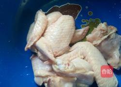 面包糠炸鸡翅的做法图解1