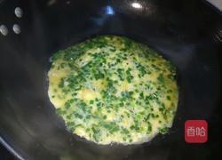 葱花煎蛋的做法图解4