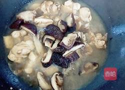 小鸡炖香菇的做法图解9