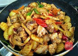 土豆鸡翅香锅的做法图解14