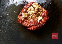 红枣夹核桃的做法图解3