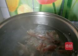 山药鸭架汤的做法图解4