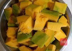 银耳南瓜汤的做法图解2