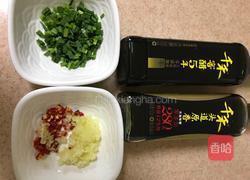 酸辣猪蹄的做法图解2