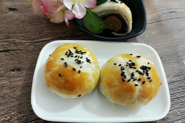 蛋黄酥