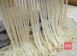 鸡蛋手工面的制作(面条机版)的做法图解8