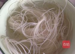 肉末麻辣米线的做法图解3