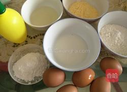 玉米面蛋糕的做法图解1