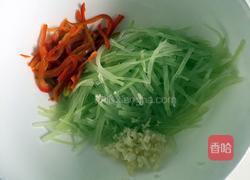 凉拌莴笋丝的做法图解5