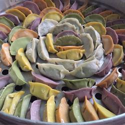 五色韭菜饺子的做法[图]