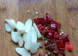 炝炒凤尾的做法图解2