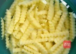 瘦肉炒土豆的做法图解1