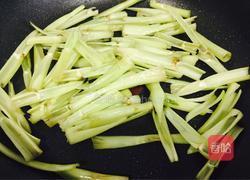 牛肉炒通菜梗的做法图解6