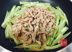 牛肉炒通菜梗的做法图解7