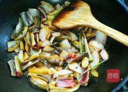 黄焖鳝段的做法图解7