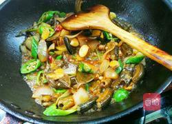 黄焖鳝段的做法图解8