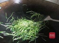 清炒豆苗的做法图解3